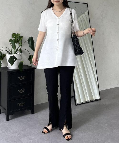 prose verse（プロズヴェール）の「ハートボタン半袖Vネックペプラムカーディガン（カーディガン/ボレロ・レディース・オフホワイト/ブラック・LARGE/MEDIUM）」の18枚目の写真