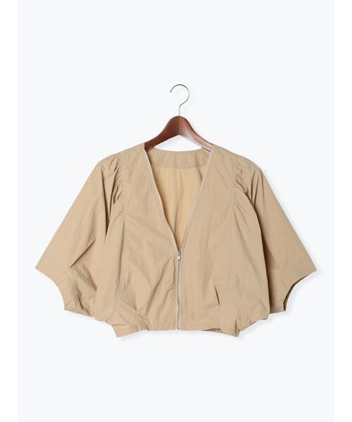 Te chichi（テチチ）の「前後2wayパフスリーブブルゾン（ブルゾン・レディース・ブラック/ベージュ/オフホワイト・F）」の21枚目の写真