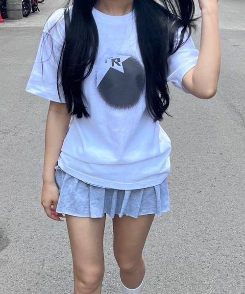 fiere(フィエール)の「スターデザインTシャツ(Tシャツ/カットソー・レディース・ホワイト・M/L/S)」の3枚目の写真