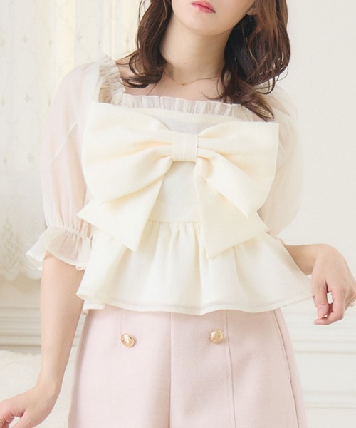 ems excite(エムズエキサイト)の「リボンペプラムBL(シャツ/ブラウス・レディース・ホワイト系その他/ライトグレー/ナチュラル・FREE)」の3枚目の写真