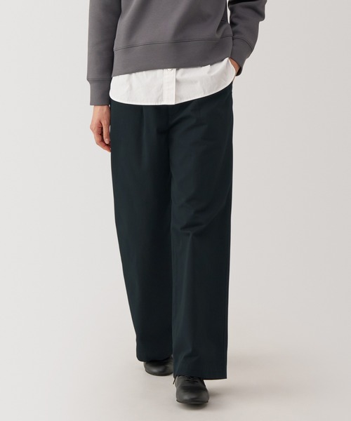 無印良品（ムジルシリョウヒン）の「婦人　ムラ糸　チノタックワイドパンツ　股下長め（チノパンツ・レディース・ダークグレー/ダークベージュ/ブラック/アイボリー・XL/L/M/S）」の2枚目の写真