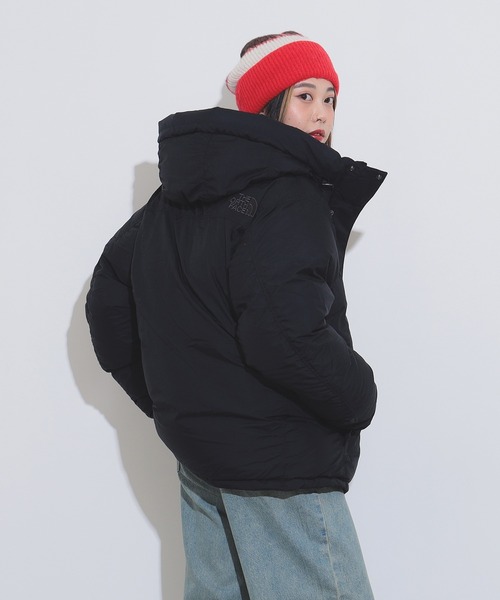 THE NORTH FACE（ザノースフェイス）の「THE NORTH FACE / オルタレーション バフズ ジャケット（ダウンジャケット/コート・レディース・ブラック/ベージュ・SMALL/MEDIUM）」の2枚目の写真