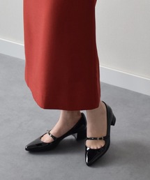 【INTER-CHAUSSURES】ポインテッドトウワンストラップパンプス(I41035)
