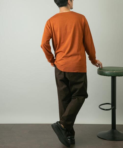 URBAN RESEARCH ROSSO MEN(アーバンリサーチロッソメン)の「『一部WEB限定カラー』『XLサイズあり』『UR TECH』ハイゲージクルーネックニット(ニット/セーター・メンズ・ブラック/ライトブラウン/グレー/ネイビー/ベージュ・MEDIUM/X-LARGE/LARGE)」の8枚目の写真