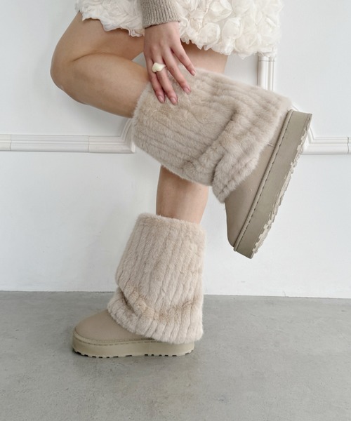 Loueme（ルエム）の「ファーレッグカバーロングムートンブーツ（ブーツ・レディース・ベージュ/キャメル/ブラック・23.5cm/24.5cm）」の12枚目の写真