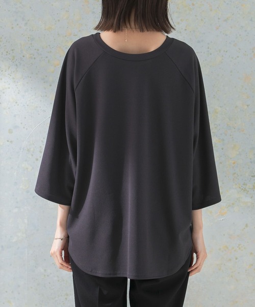 CHIGNON（シニヨン）の「CHIGNON　ジョーゼットラグランTシャツ（Tシャツ/カットソー・レディース・ホワイト/チャコールグレー・FREE）」の7枚目の写真