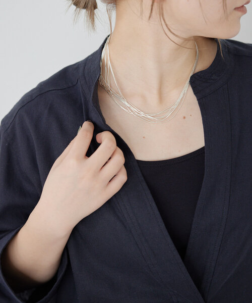ear PAPILLONNER（イアパピヨネ）の「《スターリングシルバー使用》リキッドシルバー10×40ショートネックレス（ネックレス・レディース・シルバー系その他4・FREE）」の19枚目の写真