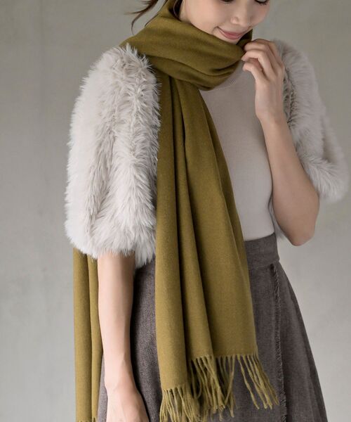 rps(アールピーエス)の「無地大判ストール(ストール/ショール・レディース・杢グレー/ブルー/イエロー系その他/アイボリー/グレー系その他/オレンジ/グリーン/ピンク/ライトグレー/ボルドー/ベージュ系その他/ブルーグリーン/ブラック/サックスブルー/ブラウン系その他/ベージュ系その他3/パープル・フリー)」の15枚目の写真