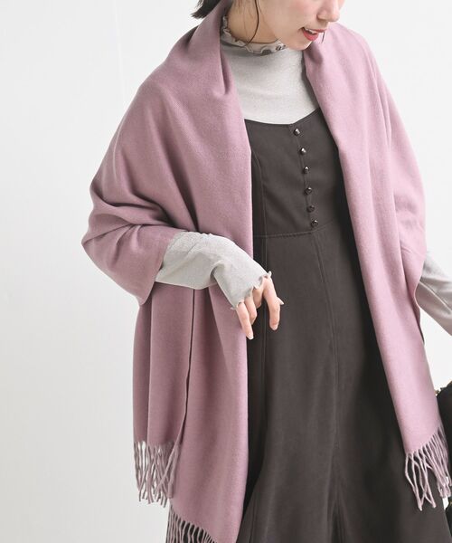 rps(アールピーエス)の「無地大判ストール(ストール/ショール・レディース・杢グレー/ブルー/イエロー系その他/アイボリー/グレー系その他/オレンジ/グリーン/ピンク/ライトグレー/ボルドー/ベージュ系その他/ブルーグリーン/ブラック/サックスブルー/ブラウン系その他/ベージュ系その他3/パープル・フリー)」の16枚目の写真