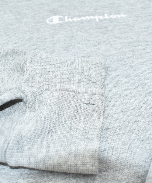 Champion（チャンピオン）の「【ヴィンテージ古着】90-00's Y2K Champion ロゴ 目つき スウェットパーカー（パーカー・メンズ・グレー・X-LARGE）」の5枚目の写真