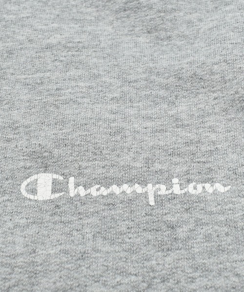 Champion（チャンピオン）の「【ヴィンテージ古着】90-00's Y2K Champion ロゴ 目つき スウェットパーカー（パーカー・メンズ・グレー・X-LARGE）」の6枚目の写真