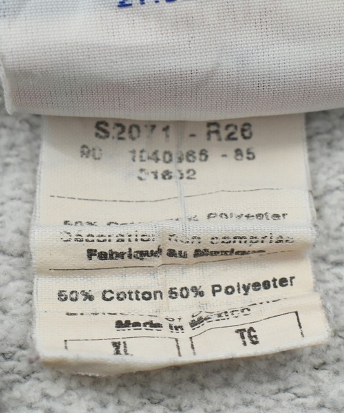 Champion（チャンピオン）の「【ヴィンテージ古着】90-00's Y2K Champion ロゴ 目つき スウェットパーカー（パーカー・メンズ・グレー・X-LARGE）」の10枚目の写真
