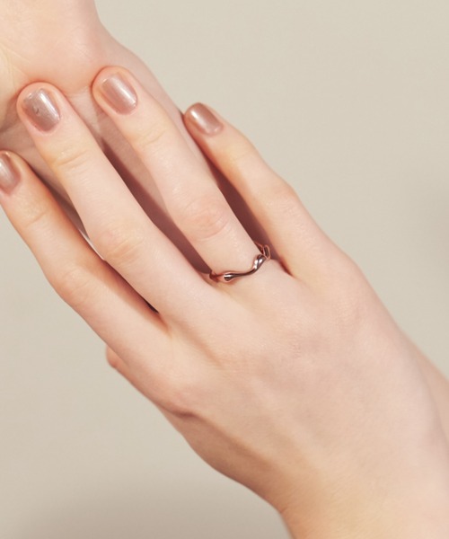 ciite' surgical stainless（シーテサージカルステンレス）の「【 金属アレルギー対応 】 ニュアンスリング サージカルステンレス（リング・レディース・ゴールド/シルバー/ピンクゴールド・11号/9号/7号/13号/15号）」の17枚目の写真