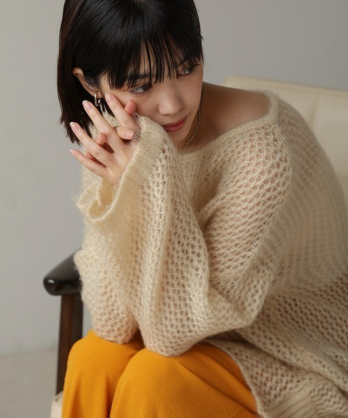 Bou Jeloud（ブージュルード）の「ネコヤーンラメシアーニット（ニット/セーター・レディース・ライトブルー/グレイッシュベージュ/イエロー・FREE）」の12枚目の写真