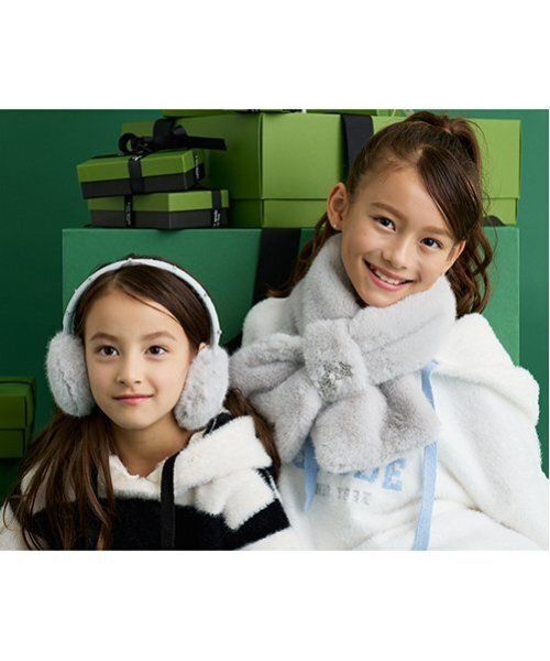 kate spade new york kids(ケイトスペードニューヨーク)の「スターフェイクファーマフラー(マフラー・キッズ・サックスブルー・FREE)」の16枚目の写真