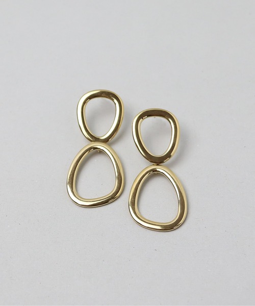 ieLS(イエルズ)の「金属アレルギー対応「ieLS」ステンレス デザインボリュームピアス(ピアス(両耳用)・レディース・ゴールド/シルバー・ONE SIZE)」の7枚目の写真