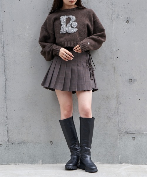RAY CASSIN(レイカズン)の「【4色展開】ラメロゴジャガードニット(ニット/セーター・レディース・アイボリー/ブラック/ブラウン/レッド・FREE)」の21枚目の写真