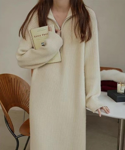 deux amour（ドゥーザムール）の「ハーフジップざっくりニットワンピース（ワンピース・レディース・アイボリー/ブラック/チャコールグレー/イエロー/ピンク・FREE）」の6枚目の写真