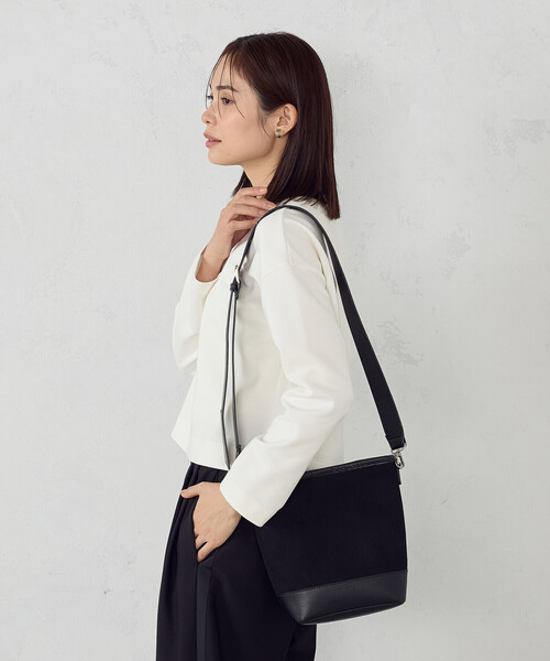 キャンバスショルダー（ショルダーバッグ）｜MONO COMME CA（モノコムサ） 5,427円