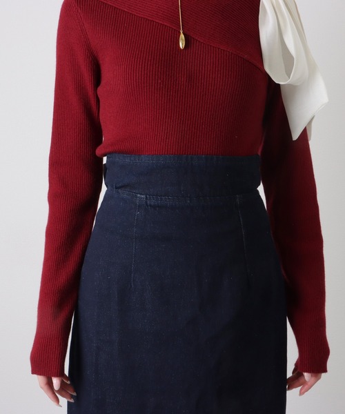 LAULEN（ローレン）の「back ribbon slit tight denim skirt /バックリボン スリット タイト デニム スカート（デニムスカート・レディース・ネイビー・M/S）」の9枚目の写真