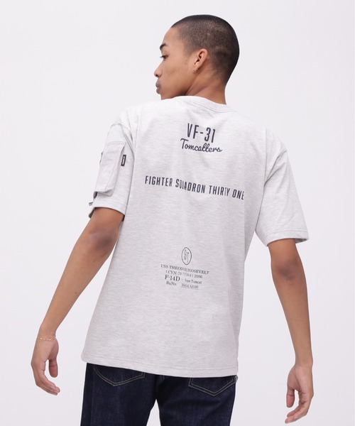 AVIREX（アヴィレックス）の「MIL. POCKET T-SHIRT / ミリタリーポケット 半袖Tシャツ / AVIREX / アヴィレックス（Tシャツ/カットソー・メンズ・ホワイト/ネイビー/チャコール/ライトグレー・MEDIUM/XX-LARGE/X-LARGE/LARGE）」の22枚目の写真