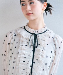 Audie a Muses（オーディアミューズ）の「ハートプリントブラウス（シャツ/ブラウス）」