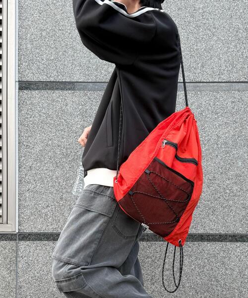 WEGO(ウィゴー)の「WEGO/コードデザインナップサック(バックパック/リュック・レディース・レッド/ブラック/グレー/その他1/その他2・FREE)」の3枚目の写真