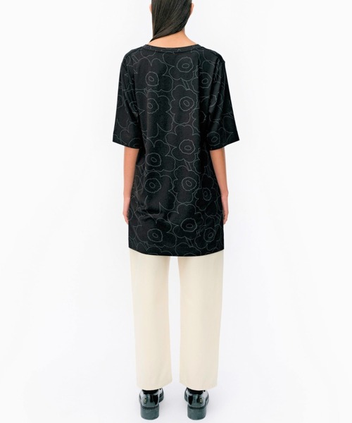 marimekko(マリメッコ)の「Cour Piirto Unikko / tunic(チュニック・レディース・ブラック・SMALL/MEDIUM/X-SMALL/LARGE)」の2枚目の写真
