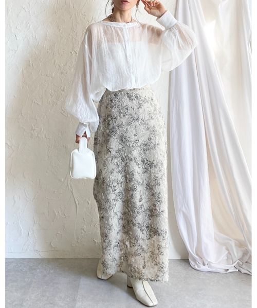 She's Closet(シーズクローゼット)の「花柄シアージャガードハイウエストナローロングフリンジスカート(スカート・レディース・ベージュ/オフホワイト・FREE)」の3枚目の写真