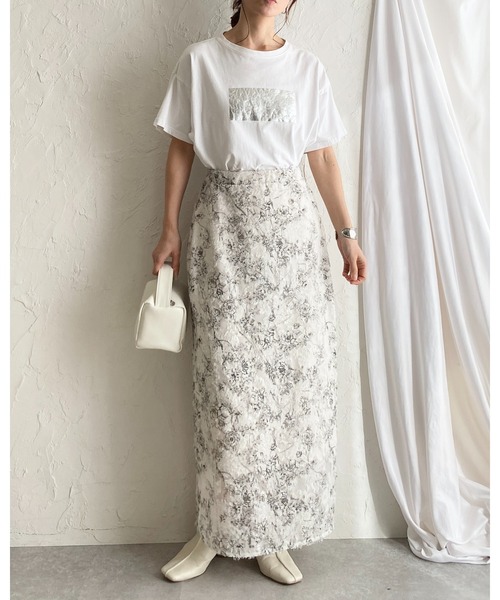 She's Closet(シーズクローゼット)の「花柄シアージャガードハイウエストナローロングフリンジスカート(スカート・レディース・ベージュ/オフホワイト・FREE)」の4枚目の写真