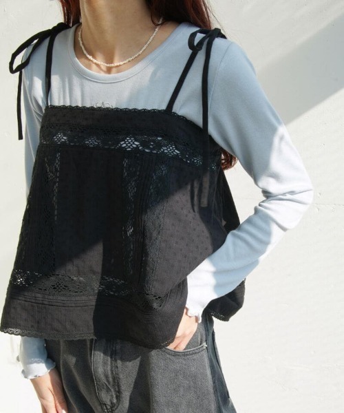 flower(フラワー)の「ブルームレースビスチェ(キャミソール・レディース・ホワイト/ブラック・FREE)」の2枚目の写真