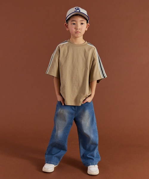 PAIRMANON STREET（ペアマノンストリート）の「【PAIRMANON STREET】袖 ラインテープ 半袖 Tシャツ（Tシャツ/カットソー・キッズ・ピンク/ブラック/ホワイト/ベージュ・90/160/110/140/120/100/150/130）」の19枚目の写真