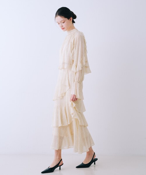 SELFIST（セルフィスト）の「【セットアップ対応】フリルスリーブシアードットブラウス　春服　オケージョン（シャツ/ブラウス・レディース・ブラック/アイボリー・フリー）」の8枚目の写真