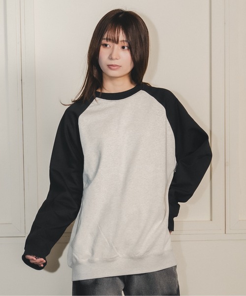 madrepadre（マドレパドレ）の「ルーズフィットバイカラースウェット（スウェット・レディース・ヘザーグレー/ホワイト×ブルー・SMALL/MEDIUM/LARGE）」の8枚目の写真