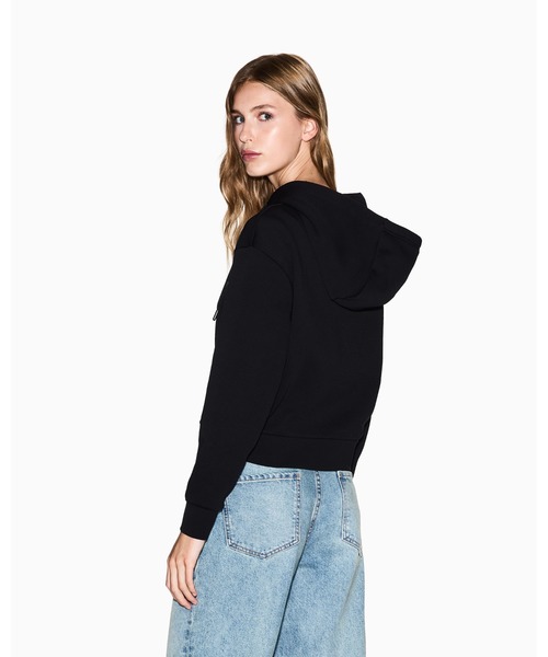 ARMANI EXCHANGE(アルマーニエクスチェンジ)の「【A|X アルマーニ エクスチェンジ】ICON フーデッドジップアップスウェットシャツ(スウェット・レディース・ホワイト/ブラック・SMALL/MEDIUM/X-SMALL/LARGE/X-LARGE)」の6枚目の写真