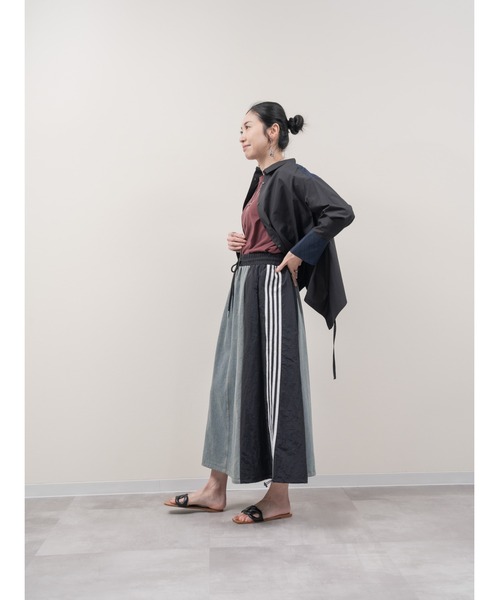 DOLLUPOOPS（ドールアップウップス）の「サイドラインヘムドロストデニムドッキングスカート（デニムスカート・レディース・ブラック/カーキ/ベージュ・38）」の7枚目の写真