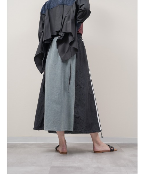 DOLLUPOOPS（ドールアップウップス）の「サイドラインヘムドロストデニムドッキングスカート（デニムスカート・レディース・ブラック/カーキ/ベージュ・38）」の17枚目の写真