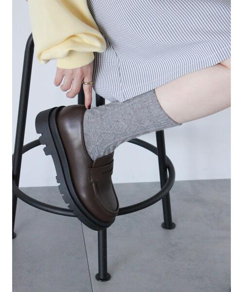 ehka sopo（エヘカソポ）の「コインローファー（その他シューズ・レディース・ブラック/ブラウン・M/L）」の7枚目の写真