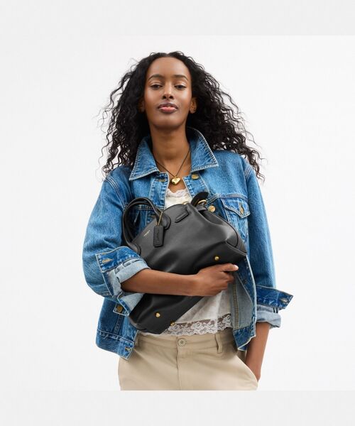 【 COACH 】 ソフト エンパイア キャリーオール バッグ 28 COACH｜【公式】ソフト エンパイア キャリーオール バッグ 28