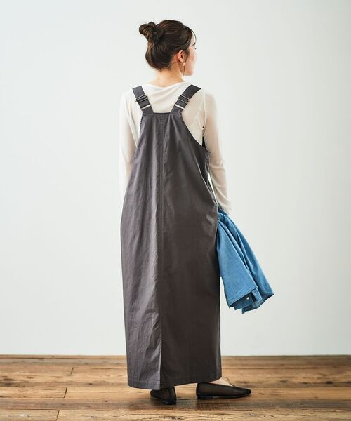 le.coeur blanc(ルクールブラン)の「《WEB限定アイテム》タイプライターサロペット(サロペット/オーバーオール・レディース・ベージュ/カーキオリーブ/チャコールグレー・38)」の6枚目の写真