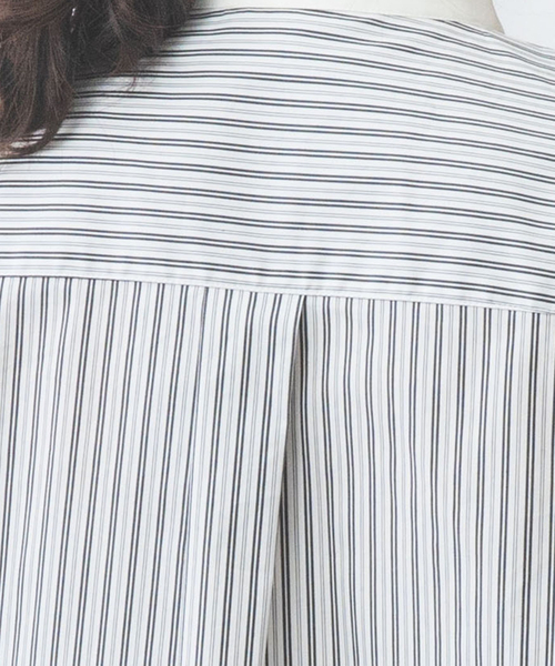 NARACAMICIE（ナラカミーチェ）の「【NARACAMICIE】ストライプクレリックバンドカラー長袖シャツ（シャツ/ブラウス・レディース・ブルー/ブラック・M/XL/L/S）」の21枚目の写真