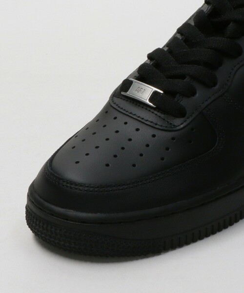 NIKE(ナイキ)の「<NIKE> AIR FORCE 1 07 CW2288/スニーカー(スニーカー・メンズ・ホワイト/ブラック・26.5cm/27.5cm/26cm/28.5cm/28cm/27cm)」の9枚目の写真