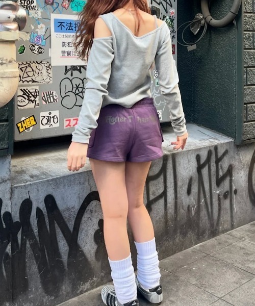 HTH（エイチティーエイチ）の「rib shoulder long tee（Tシャツ/カットソー・レディース・アッシュ/オレンジ/コーラルピンク・フリー）」の11枚目の写真