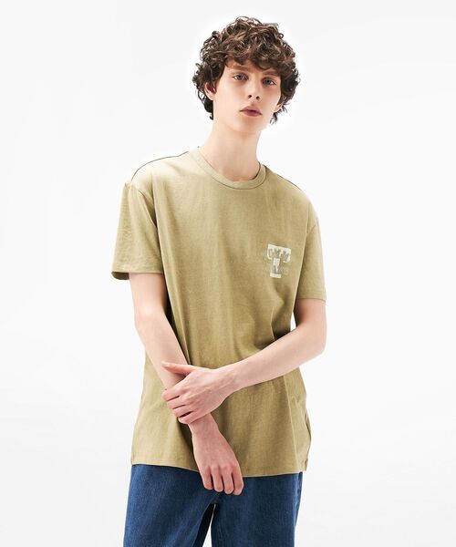 tommy jeans(トミー ジーンズ)の「レギュラーフィットグラフィックTシャツ(Tシャツ/カットソー・メンズ・ベージュ/ブラック/ブルー・LARGE/SMALL/MEDIUM/X-LARGE)」の1枚目の写真