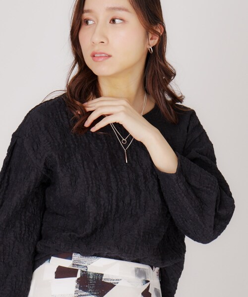 COUP DE CHANCE(クードシャンス)の「【洗える】ジャージ素材プルオーバー(Tシャツ/カットソー・レディース・ブラック/レッド系/オフホワイト・34/36/38/40)」の3枚目の写真