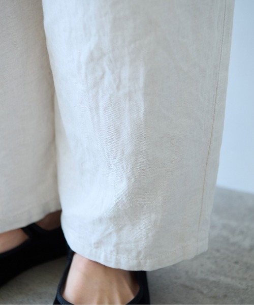 yuni（ユニ　）の「コットンリネンデニム　バックゴムパンツ（デニムパンツ・レディース・ホワイト/ネイビー/サックスブルー・S/M）」の5枚目の写真