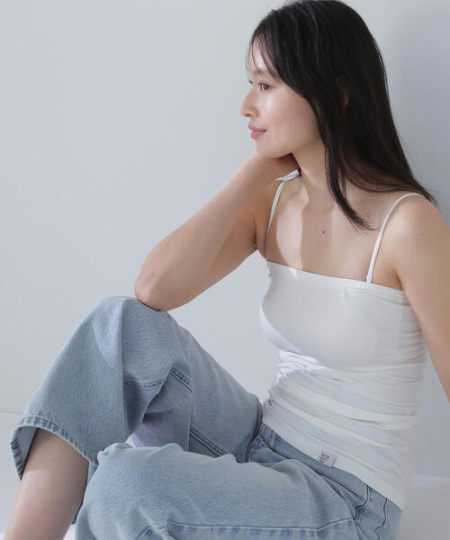 NATURAL BEAUTY BASIC（ナチュラルビューティーベーシック）の「◇【Oggi掲載】カップインベアトップ（キャミソール・レディース・ベージュ/オフホワイト/ブラック・MEDIUM/SMALL）」の15枚目の写真