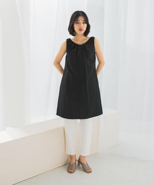 le(ル)の「le SHIRRING MIDI ONE-PIECE(ワンピース・レディース・ブラック/カーキ・FREE)」の2枚目の写真