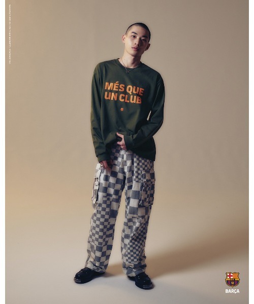 YEN TOWN MARKET(イェンタウンマーケット)の「【FC BARCELONA】FCバルセロナ "MQUC" ロングスリーブ(Tシャツ/カットソー・メンズ・ブラック/オリーブ/ホワイト/ネイビー・XL/L/M)」の8枚目の写真