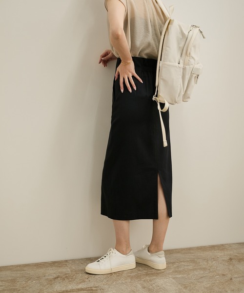 ROPE'（ロペ）の「【洗える】サテンリネン ポケット付きタイトスカート【34サイズ/J'aDoRe・店舗限定】/25SS（スカート・レディース・ブラウン/キナリ/イエロー/ネイビー・36/38/40）」の7枚目の写真